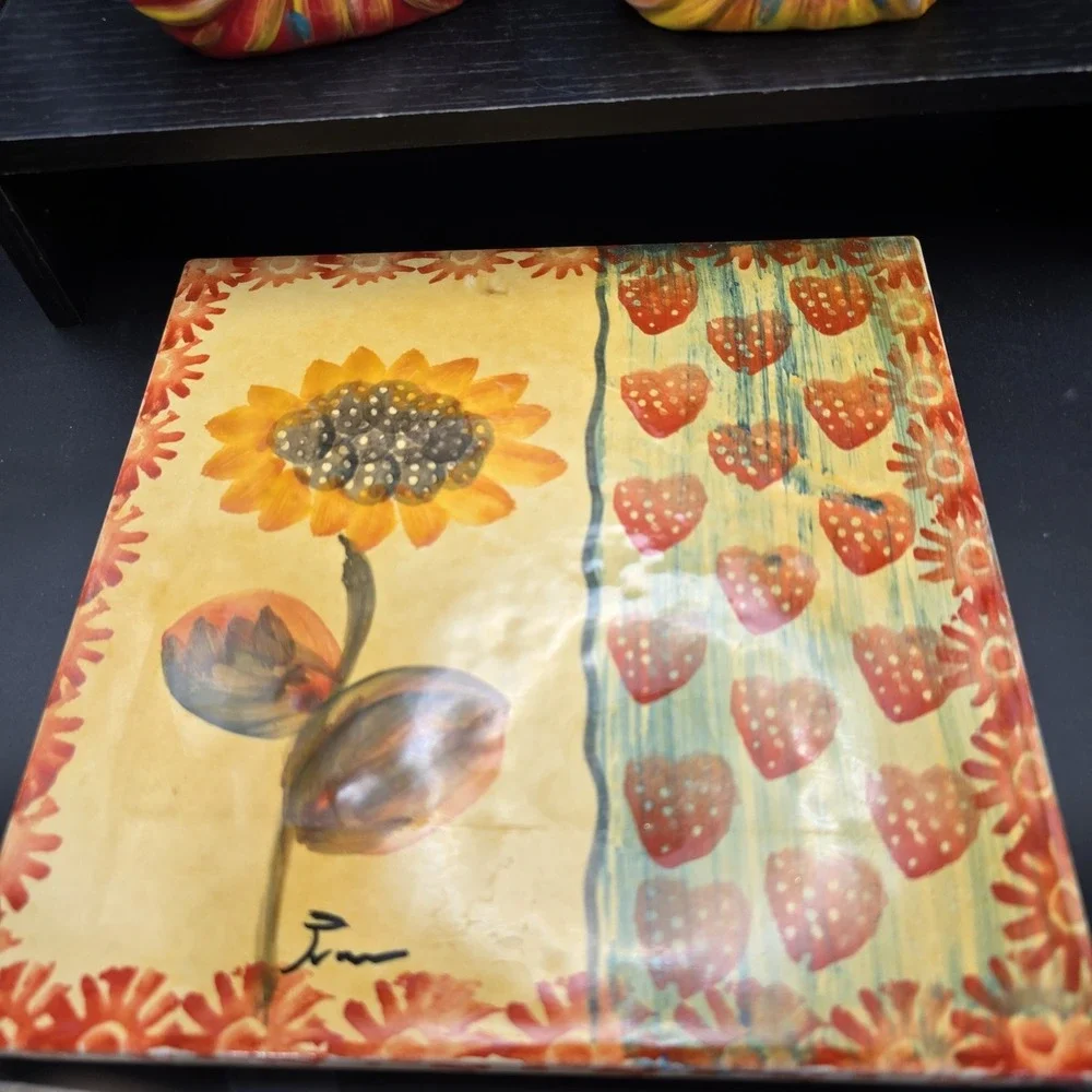 Clay Art Sunflower Salt And Pepper  Shakers And Trivet‎